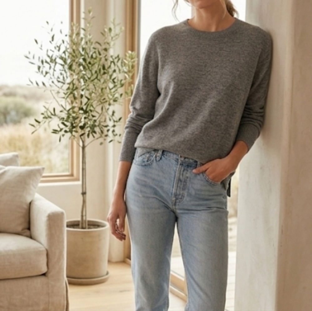 Jenni Kayne Recycled Boyfriend Crewneck Sweater Heather Grey M Quiet Luxury